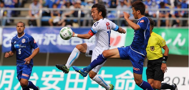 Đội của Công Phượng, Tuấn Anh cùng hòa ở vòng 16 J-League 2