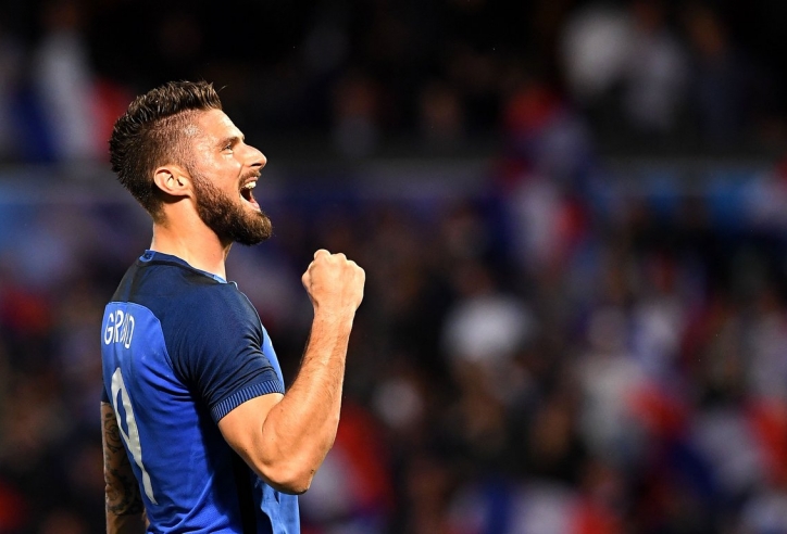 VIDEO: Pha đánh gót tinh tế của Giroud vs Scotland