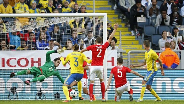 Video bàn thắng: Thụy Điển 3-0 Wales (Giao hữu quốc tế)