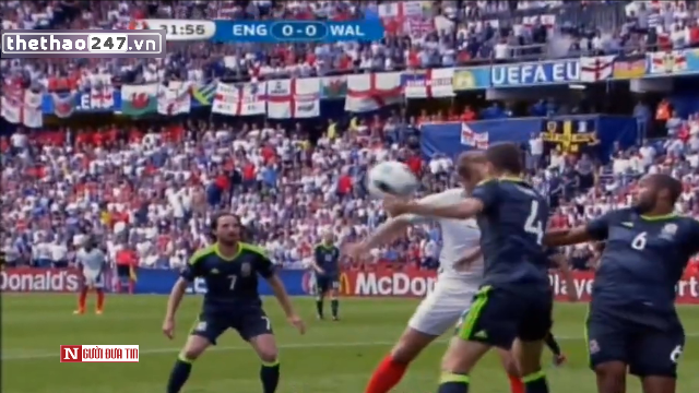 VIDEO: Trọng tài gây tranh cãi vì không cho tuyển Anh hưởng penalty