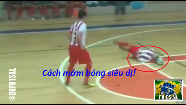 VIDEO: Dàn xếp đá phạt có 1 không 2 trên sân Futsal