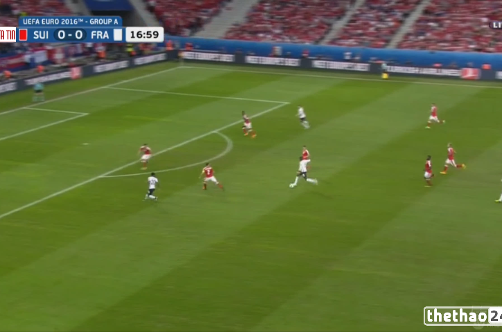 VIDEO: Pogba sút xa tuyệt đẹp đưa bóng trúng xà ngang đội tuyển Thụy Sĩ