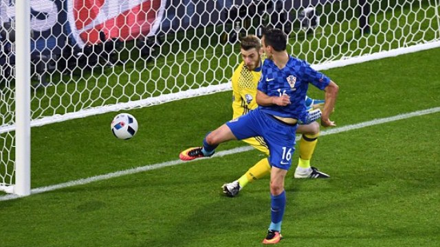 VIDEO: Bàn thua đầu tiên của Tây Ban Nha tại EURO 2016
