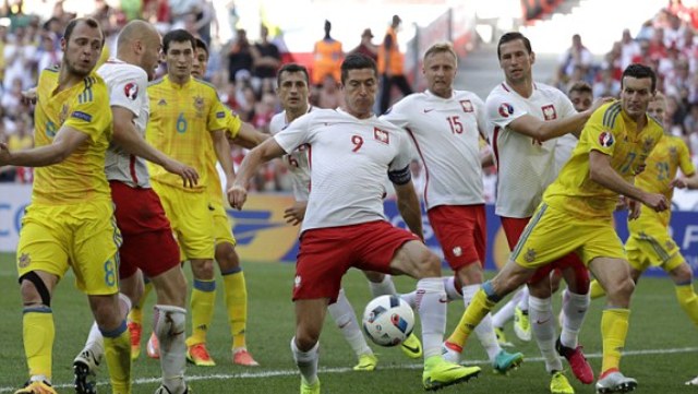 Video bàn thắng: Ukraine 0-1 Ba Lan (EURO 2016)