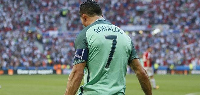 Cristiano Ronaldo - Vì định mệnh đã chọn anh