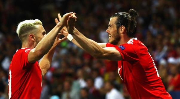 VIDEO: 10 đòn hồi mã thương tuyệt đỉnh ở vòng bảng Euro 2016
