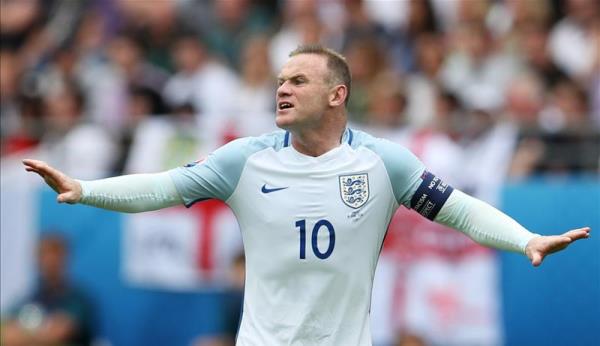 VIDEO: Rooney mở tỷ số trên chấm 11m