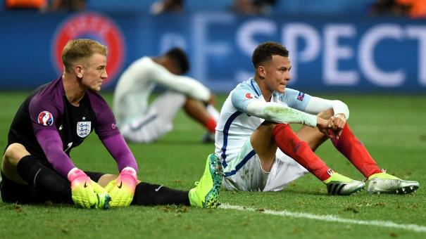 VIDEO: 3 bàn thua khiến Joe Hart bị chỉ trích ở Euro 2016