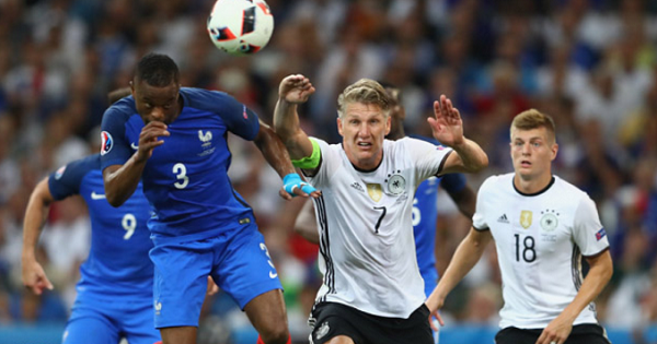 Schweinsteiger trải lòng sau thất bại tại bán kết EURO 2016