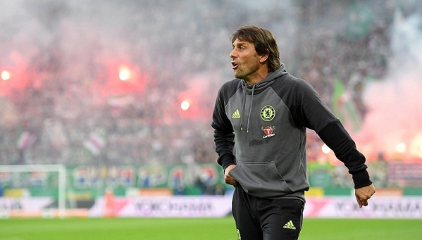 Conte ‘vá’ hàng thủ Chelsea bằng 25 triệu bảng