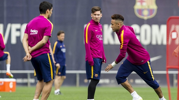 Barca chỉ còn…10 cầu thủ để chuẩn bị cho chuyến du đấu