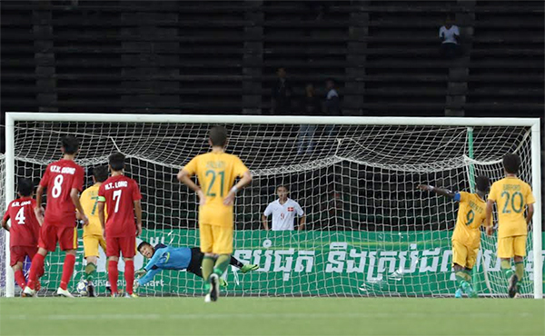 VIDEO: Loạt sút penalty U16 Việt Nam 3-5 U16 Australia