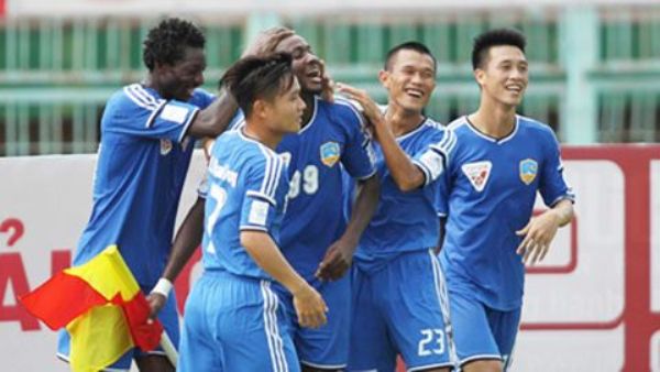 Video bàn thắng: Quảng Nam 2-0 HAGL (Vòng 17 V-League 2016)