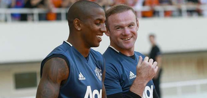 Rooney tiết lộ cầu thủ nhanh và chậm nhất ở MU