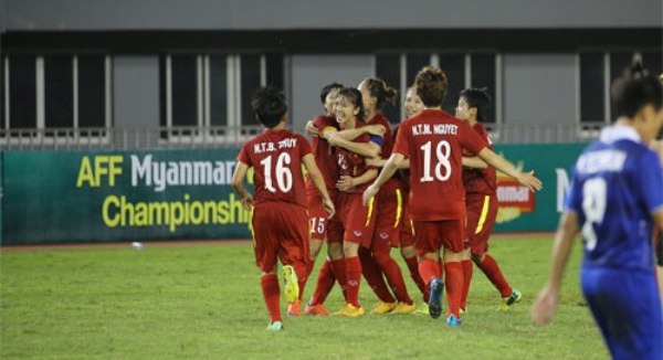 Video bàn thắng: Nữ Việt Nam 2-0 Nữ Thái Lan