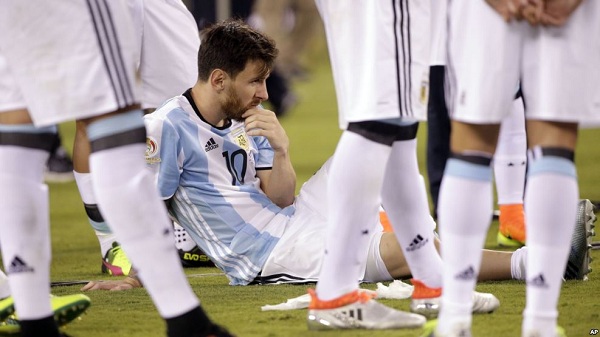 Bất ngờ: Messi được điền tên vào danh sách ĐT Argentina