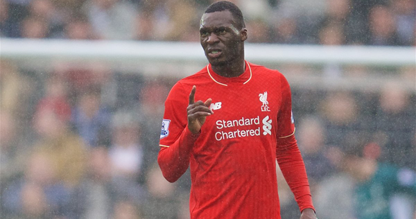 Tiền đạo Benteke trên đường rời Liverpool