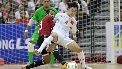 Thế trận đảo chiều, futsal Việt Nam thua đậm Ai Cập