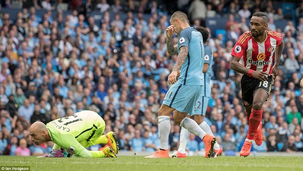 Video bàn thắng: Man City 2-1 Sunderland (Vòng 1 Ngoại hạng Anh)