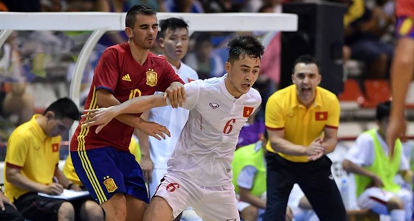 Điểm tin sáng 20/8: Futsal VN thua Tây Ban Nha; Ibra là quái vật
