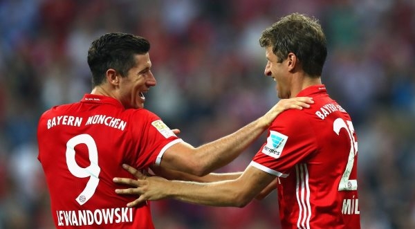VIDEO: Bayern Munich dội mưa bàn thắng ở vòng mở màn Bundesliga