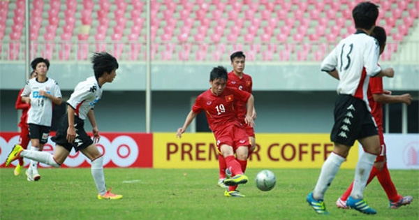 2 cầu thủ chia tay U19 Việt Nam vì lý do đáng tiếc