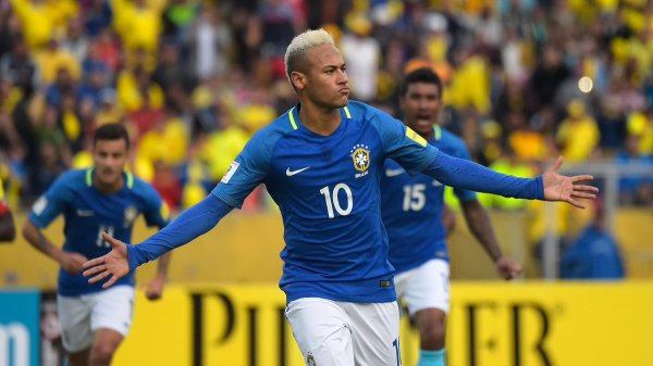 Video bàn thắng: Ecuador 0-3 Brazil (Vòng loại World Cup 2018)