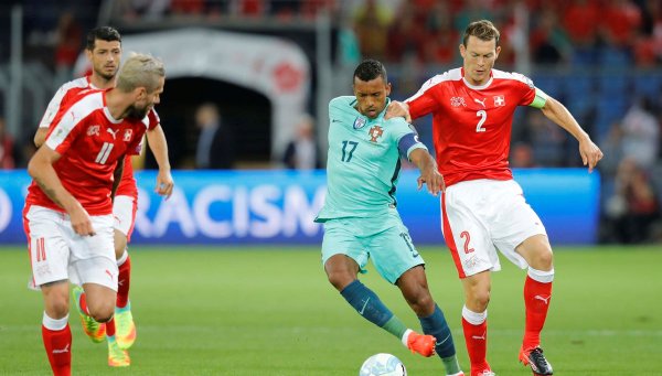 Video bàn thắng: Thụy Sỹ 2-0 Bồ Đào Nha (Vòng loại World Cup 2018)