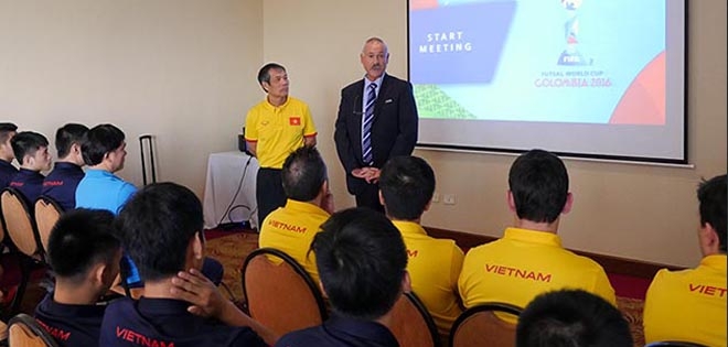 FIFA hướng dẫn ĐT futsal Việt Nam tránh doping