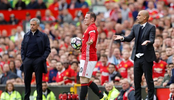 VIDEO: HLV Guardiola khiến Rooney tức giận vì hành vi tiểu xảo