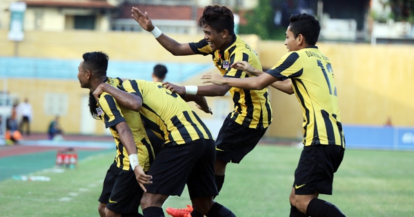 U19 Đông Nam Á: Malaysia thắng cực đậm trận ra quân