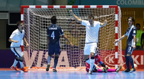 Video bàn thắng: Guatemala 1-5 Italia (World Cup Futsal 2016)