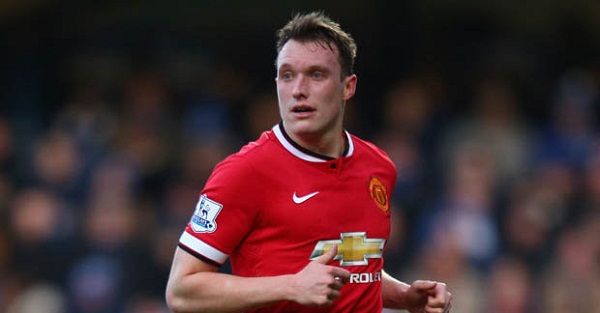 Vì sao Real, Mourinho sẵn sàng bán Phil Jones