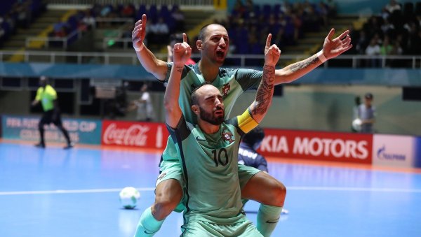 VIDEO: Azerbaijan 2-3 Bồ Đào Nha (Tứ kết World Cup Futsal 2016)