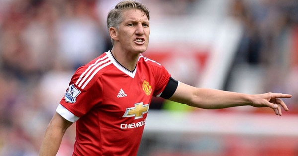 Chuyển nhượng sáng 5/11: M.U chi đậm ‘tiễn’ Schweinsteiger