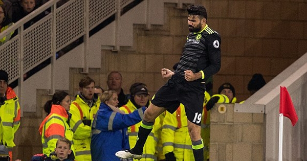 Costa đưa Chelsea lên ngôi đầu BXH Ngoại hạng Anh