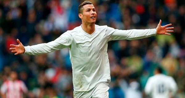 Ronaldo đón tin cực vui trước trận Siêu kinh điển với Barca