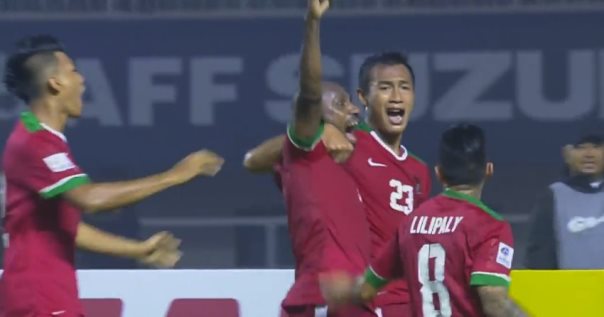 2 bàn thắng trong 5 phút giúp Indonesia lội ngược dòng trước Thái Lan