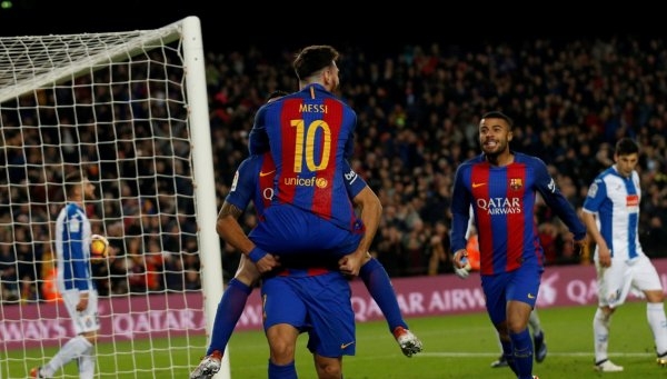 Video bàn thắng: Barcelona 4-1 Espanyol (Vòng 16 La Liga)