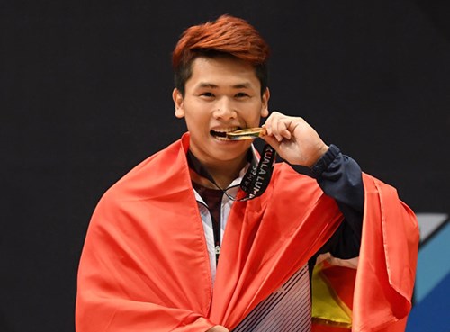Trịnh Văn Vinh giành HCV tại giải cử tạ Vô địch Thế giới