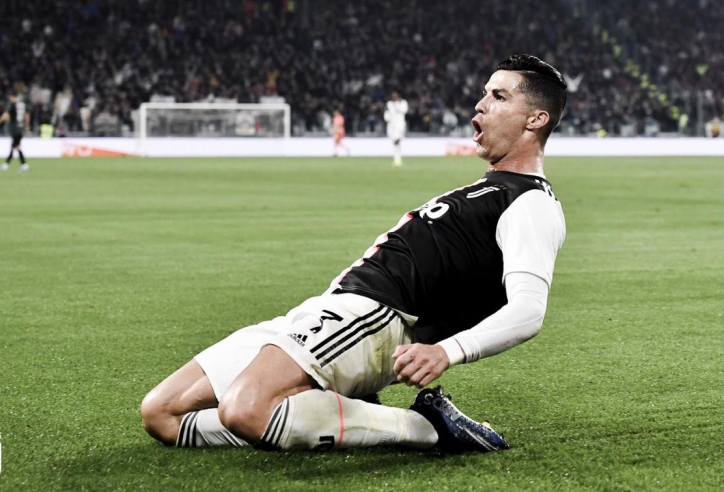 VIDEO: Ronaldo ghi siêu phẩm đánh dấu cột mốc 600 bàn cấp CLB