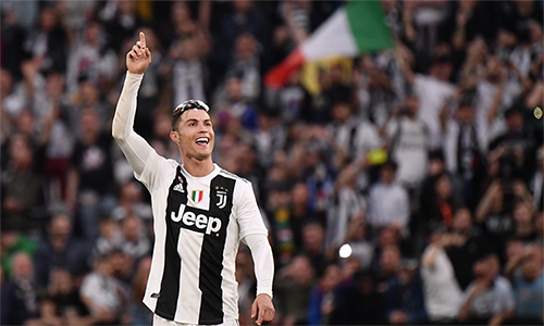 VIDEO: Những khoảnh khắc ấn tượng của 'siêu nhân' Ronaldo tại Juventus