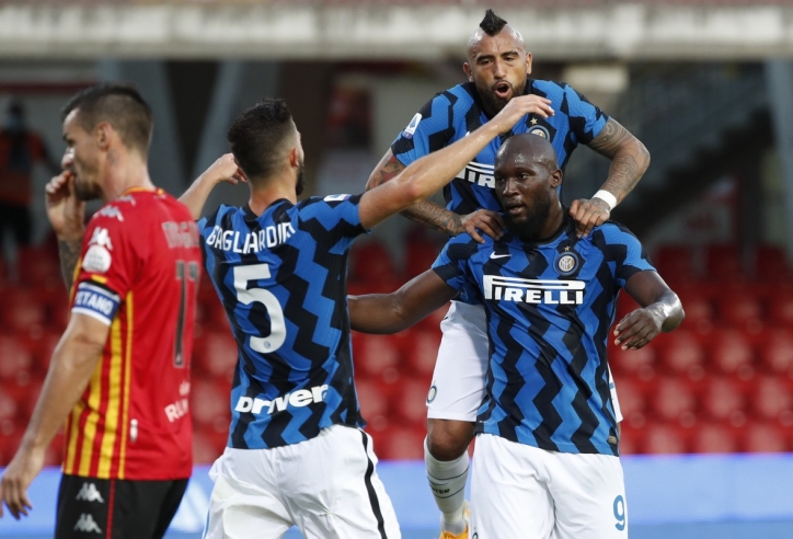 Lukaku tỏa sáng, Inter Milan 'đè bẹp' đội bóng của Inzaghi