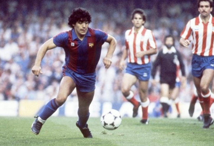 VIDEO: Cố huyền thoại Maradona và những khoảnh khắc khó quên tại Barca