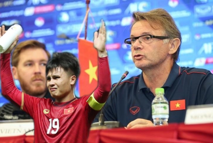 HLV Troussier không ưu tiên dùng Quang Hải cho mục tiêu World Cup