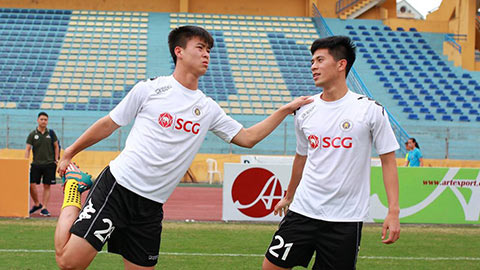 VIDEO: Duy Mạnh và Đình Trọng trở lại, tác động lớn lên hàng thủ Hà Nội