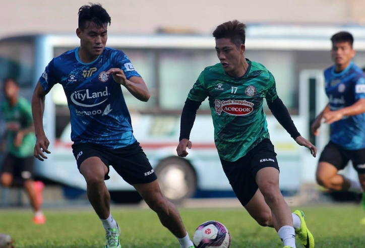 VIDEO: TP HCM đấu nội bộ, chuẩn bị cho sự trở lại của V-League 2021