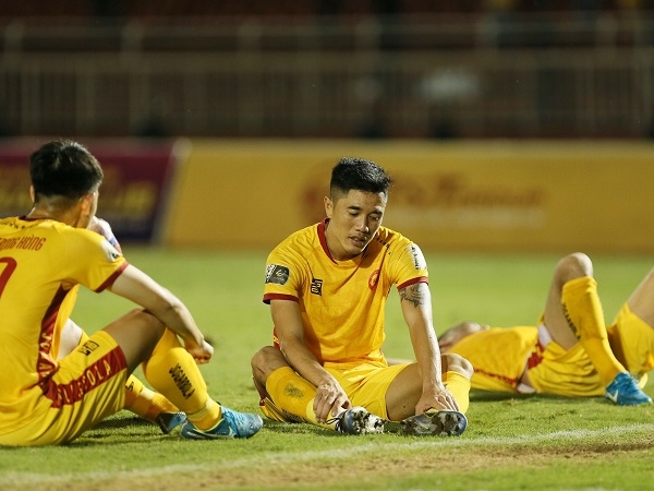 Nhiều cầu thủ không thể thi đấu ở cuộc chiến trụ hạng V-League 2019