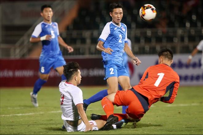 U19 Mông Cổ đánh bại U19 Guam sau trận cầu mưa bàn thắng