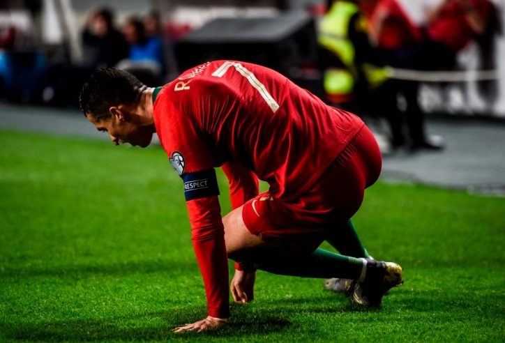 Ronaldo chấn thương, Bồ Đào Nha tiếp tục gây thất vọng